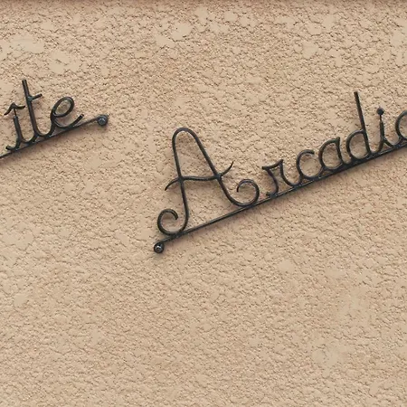 Gite Arcadia Saint-Ambroix Exterior photo